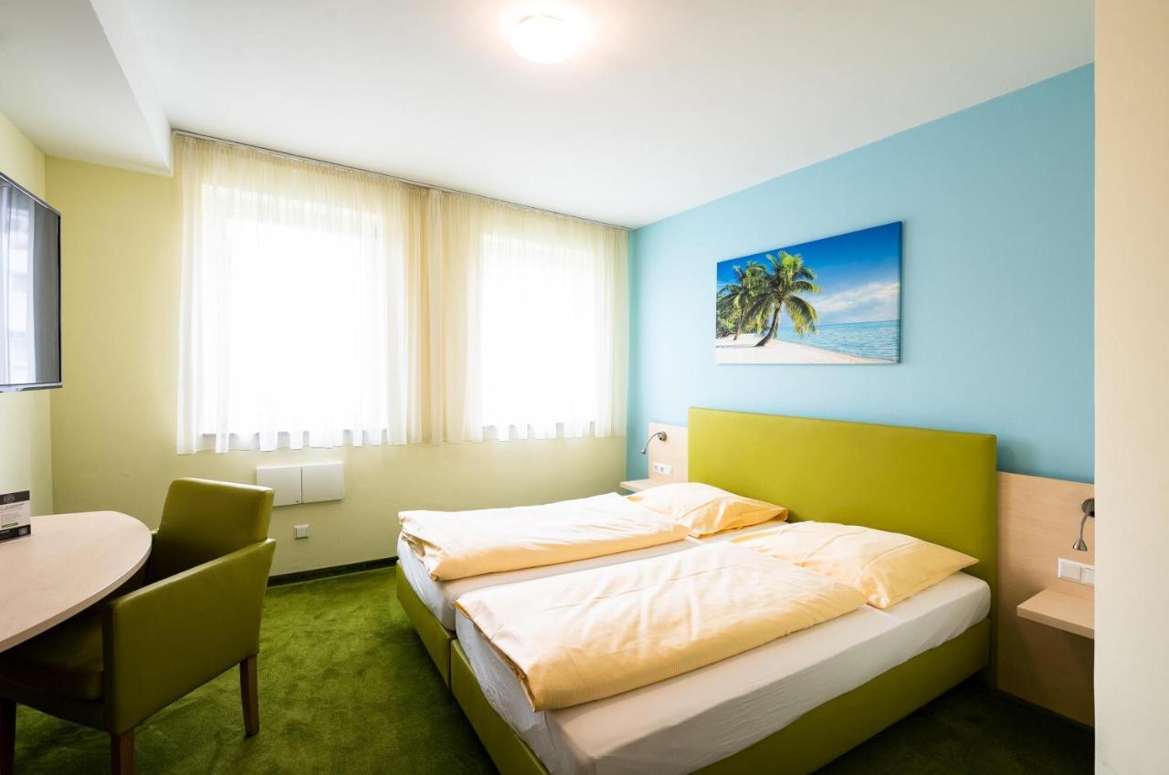 Sternplatz Hotel Ehingen  Exterior photo